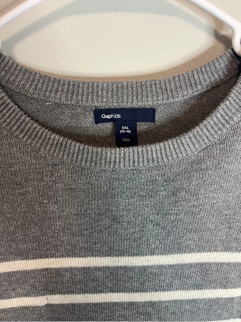 GAP Gray and White Striped Button-Shoulder Crewneck Sweater xxl 14/16